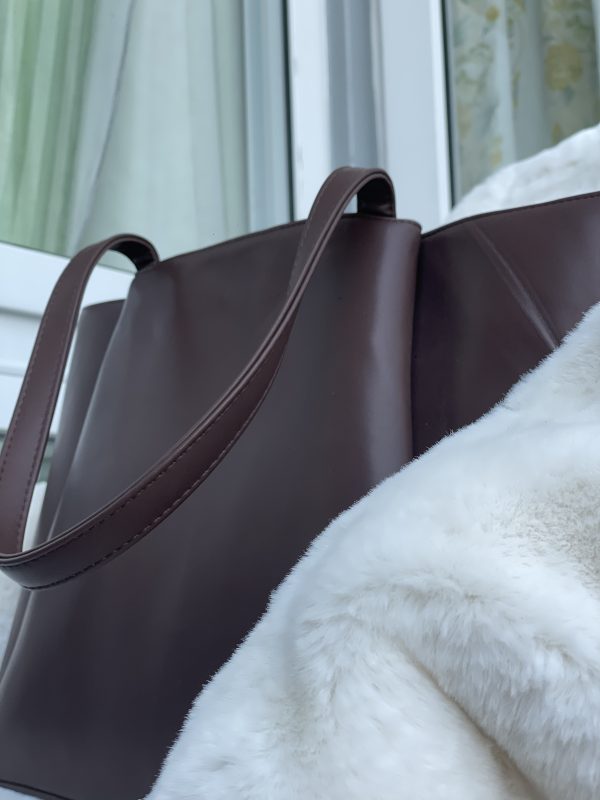 IMG_6915_result The Urban Carry Tote | Dark Brown
