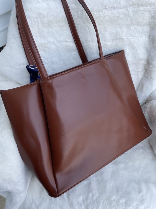 The Urban Carry Tote | Brown