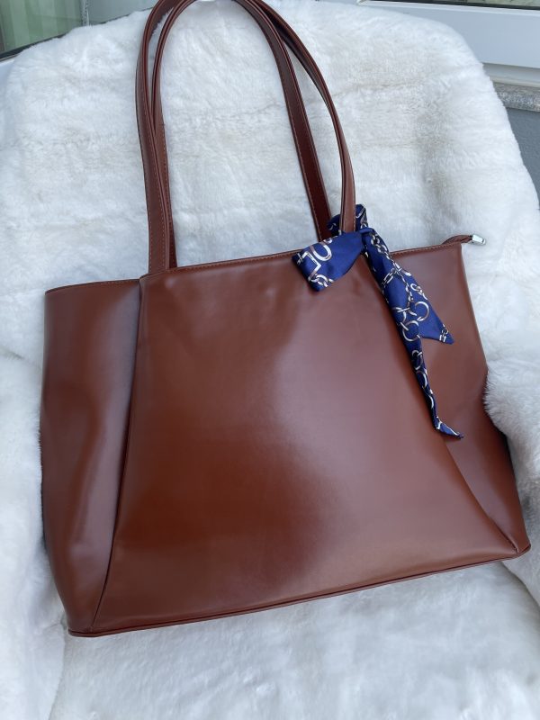 The Urban Carry Tote | Brown