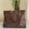 The Slender Commuter Tote | Brown