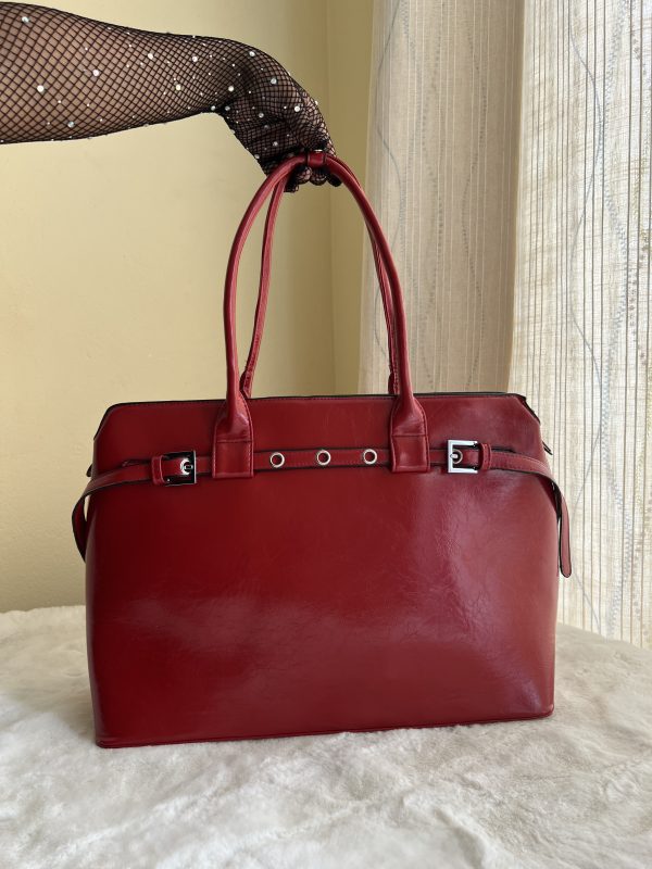Valora | Red